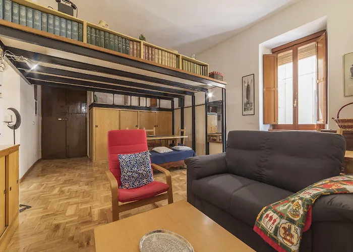 Guesthost - Lovely Loft Trastevere
